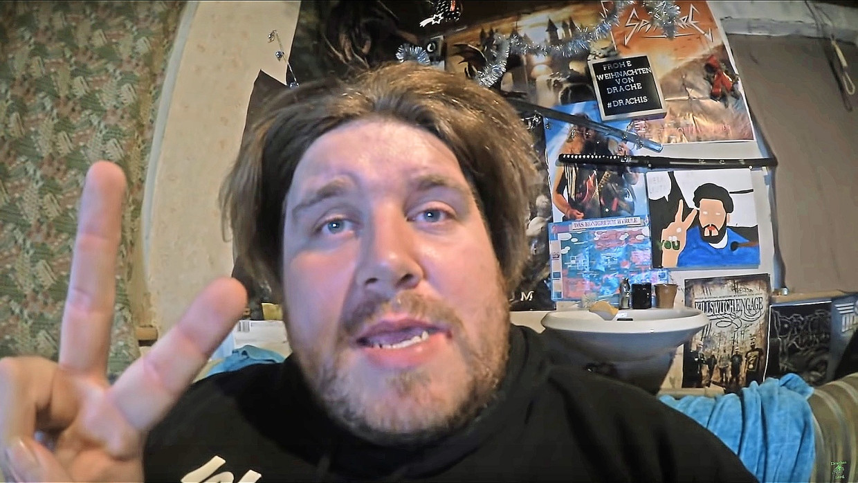 der allmächtige drachenlord